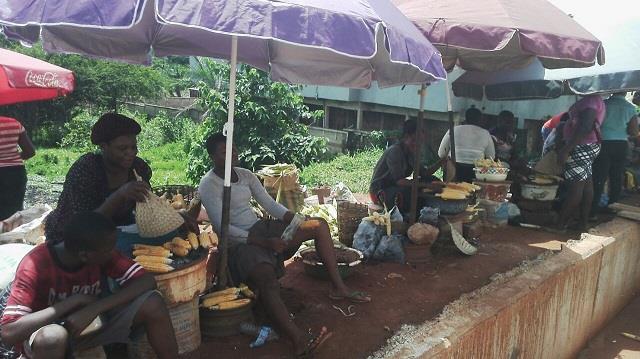 Fresh corn and pear, coconut, a delicacy for all