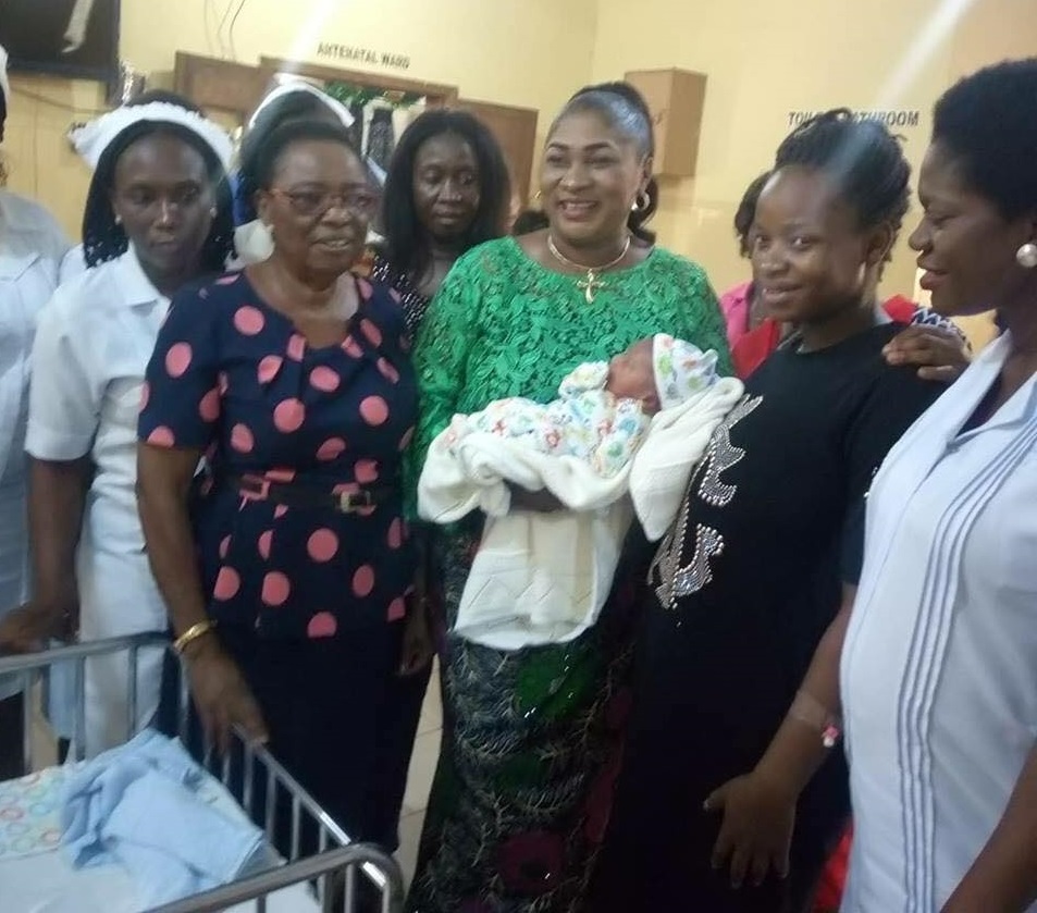 Mrs Obiano Hails Anambra New Year Baby, Baby Kamsi