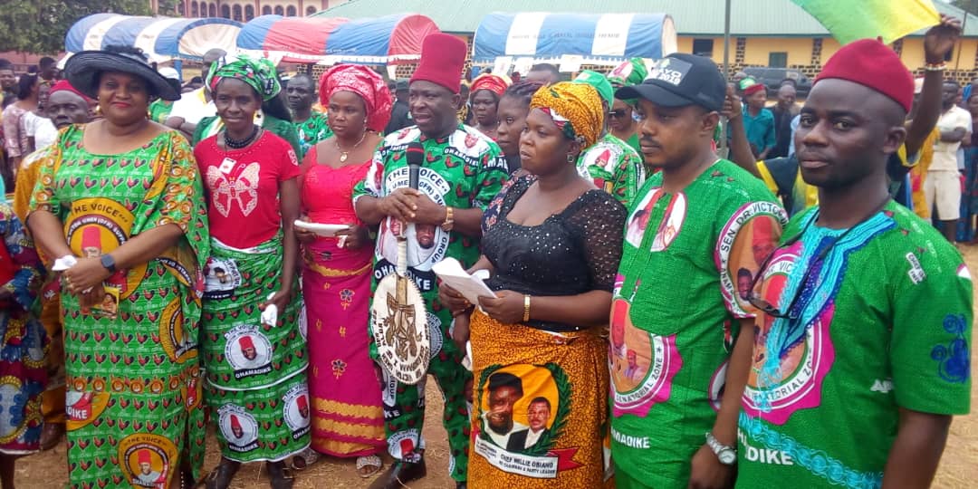 Senator Umeh Takes Campaign To Awka North