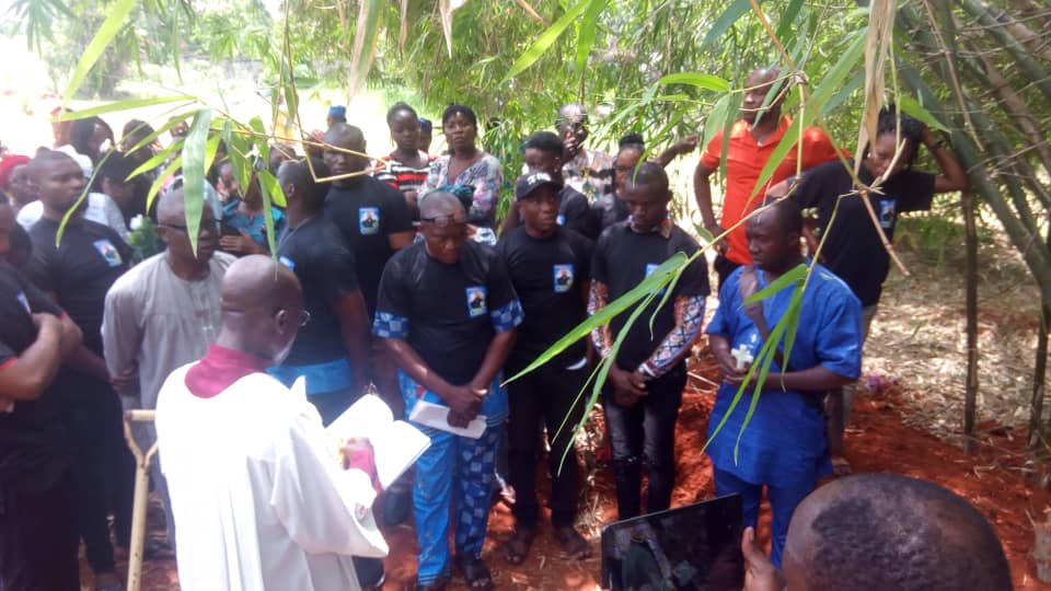 Jungle Justice: Paschal Onyilo Laid To Rest In Abatete