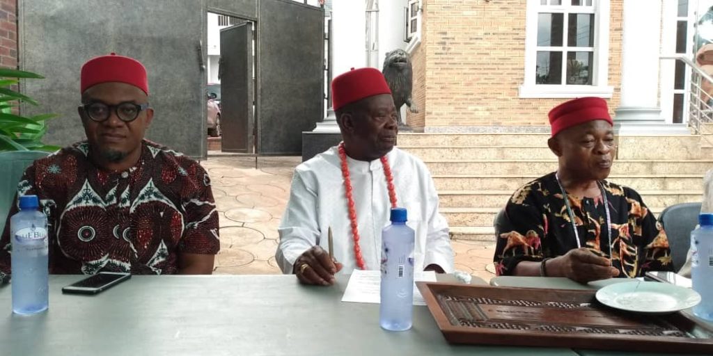 Igwe Ekpeh Inaugurates Enugwu-ukwu Igu-aro Commission