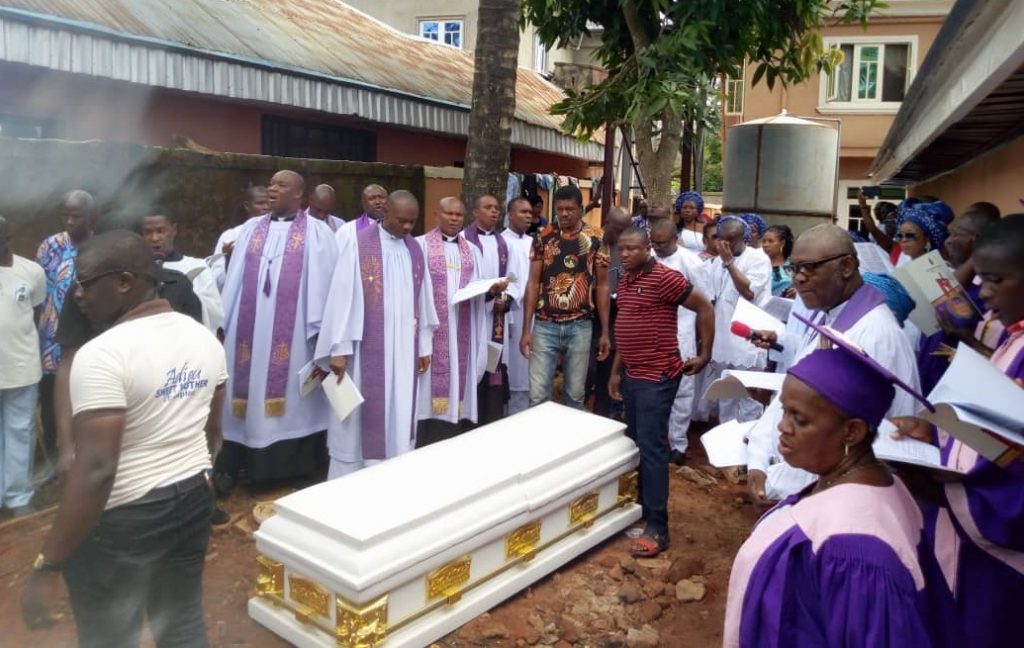 Late Mrs Esther Okeke Laid To Rest At Abatete