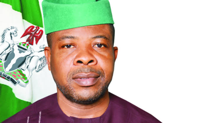 Ihedioha Suspends 27  Imo  State Council Chairmen , 645 Councillors