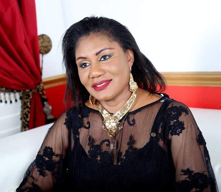 Mrs Obiano Condoles with APGA National Chairman and Family over Daughter’s Demise