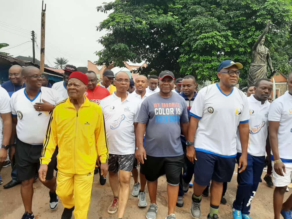 94 Year-Old Nnewi Monarch Igwe Orizu Joins Anambra Walk For Life Exercise At Nnewi