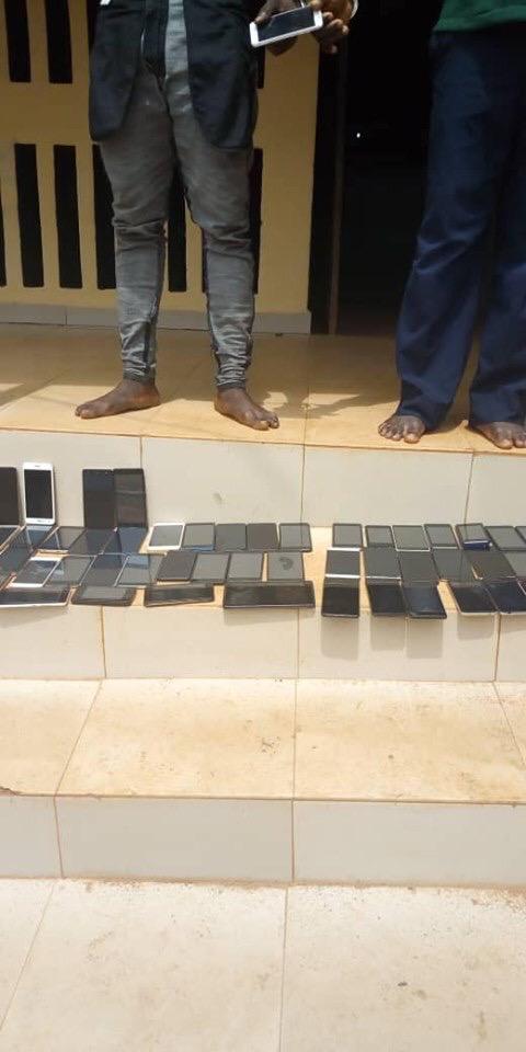 Anambra Police Command Nabs 3 Robbery Suspects , Recovers Over 150 Handsets