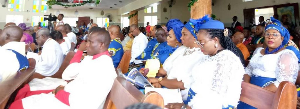 Obiano Urges Privileged Individuals To Support Community Development Projects