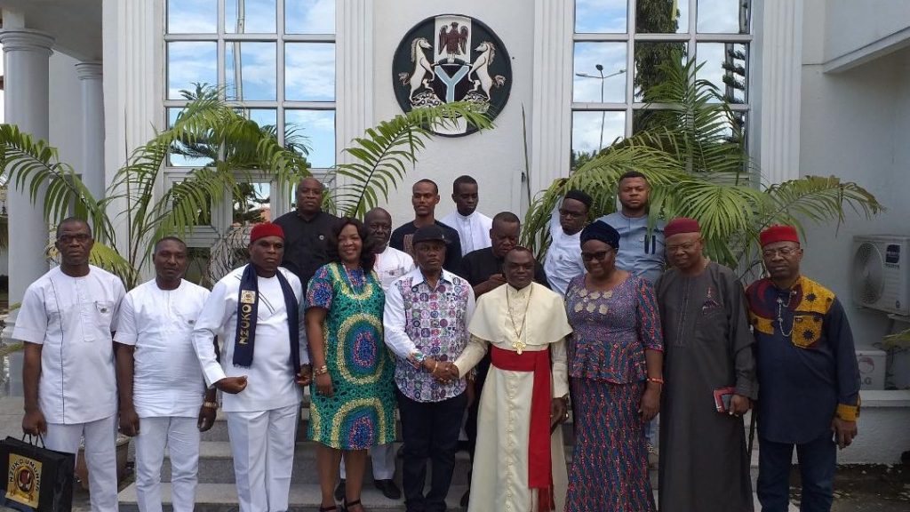 Nzuko Umunna Visit Obiano, Praise Development Strides