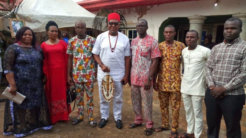 Remains Of Late Ndulue Laid To Rest At Enugwu – Ukwu