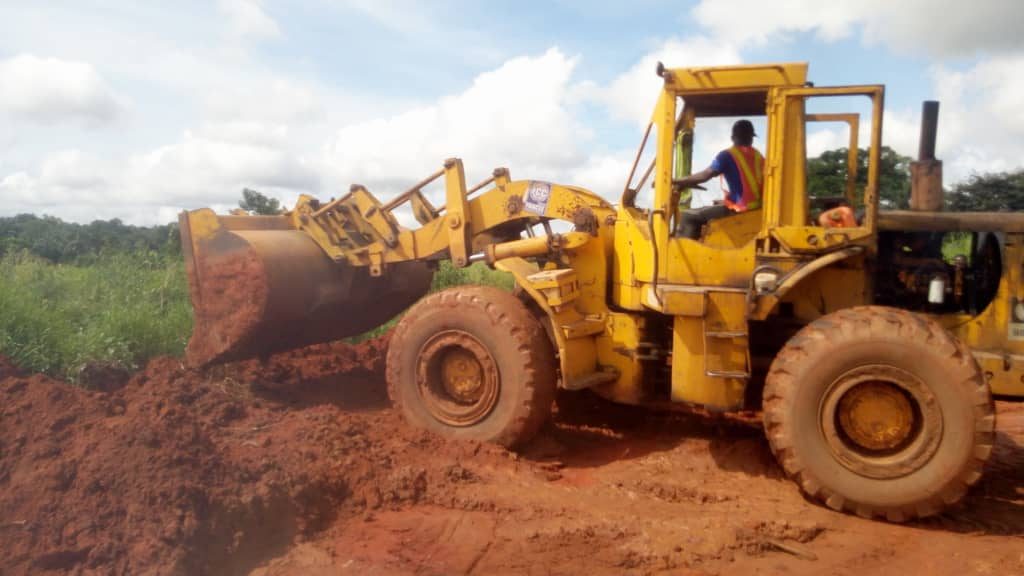 Work Commences On  Oraifite  –  Nnewi  Road Erosion Site