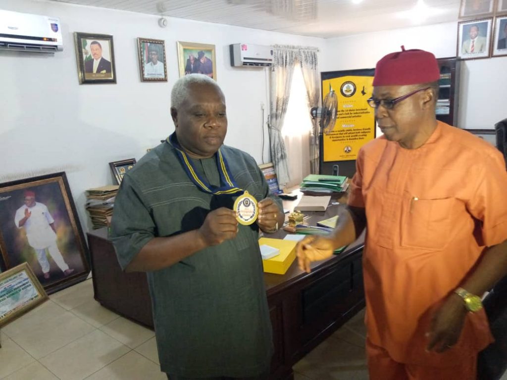 Alumni Association Of University Of Ibadan Honours Anambra SSG With Award