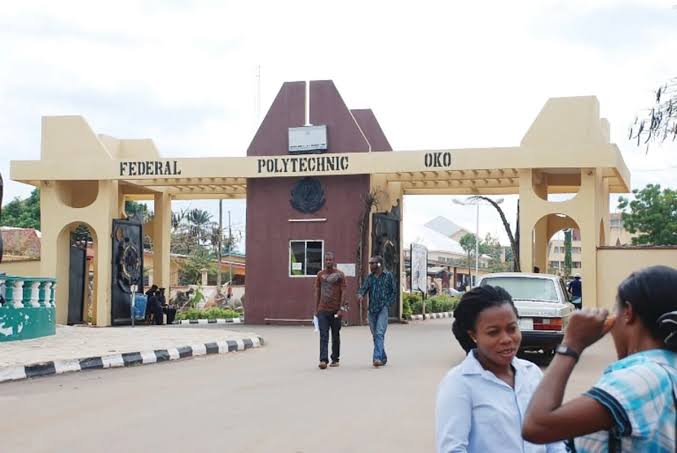 Federal Poly Oko :  Students Celebrate As Accommodation Fee Crashes , Landlords Lament