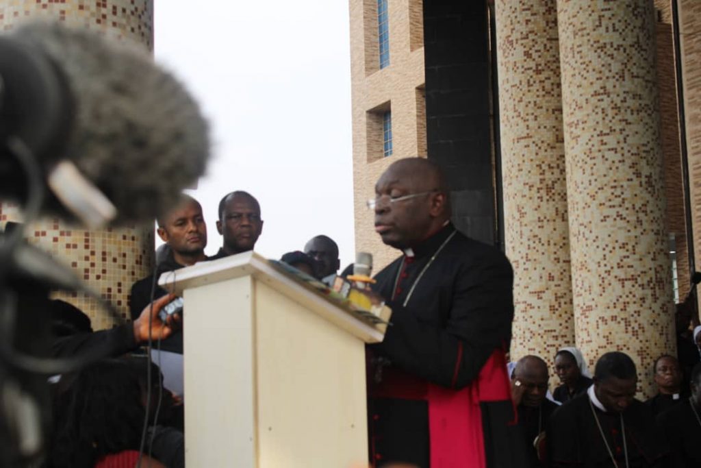 Killings: Catholic Faithful Defy Rain, Hold Prayer Procession In Abuja