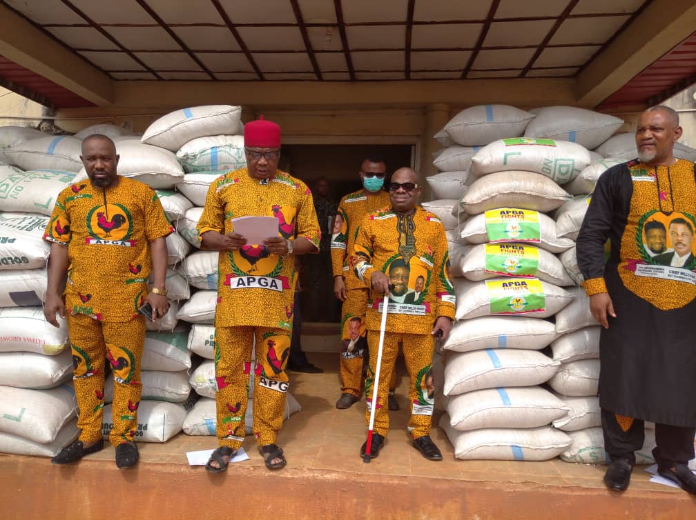 Sit -At – Home :  APGA Distributes Relief Materials In Anambra