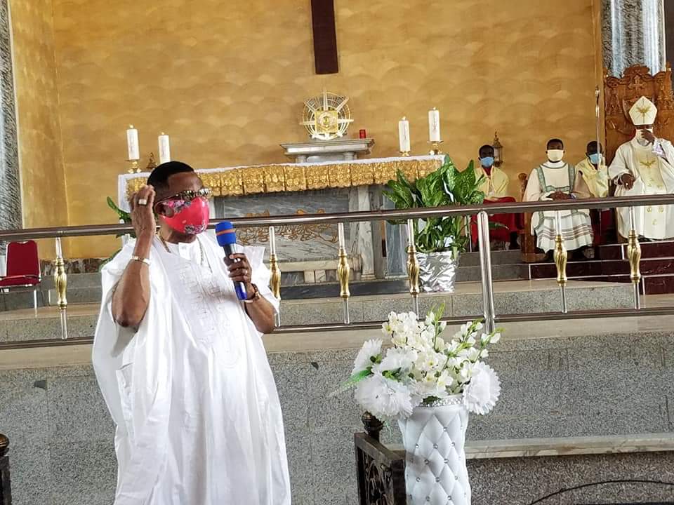 Obiano  Felicitates  With  Bishop Okpaleke Of Ekwulobia Diocese  At Installation