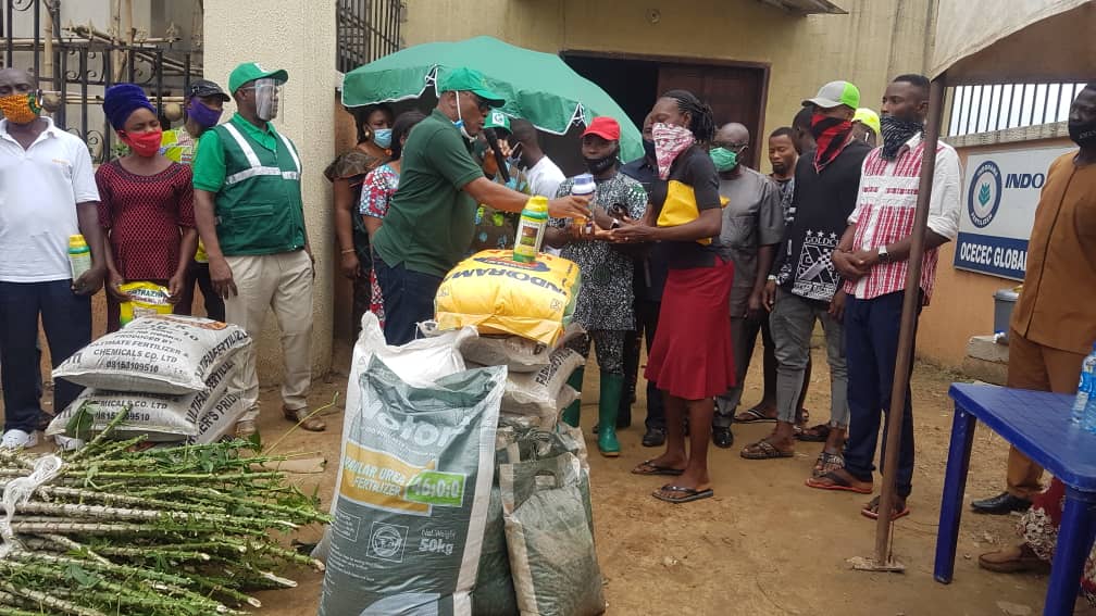 IFAD-VCDP Distributes Farm Inputs To Farmers In Anambra