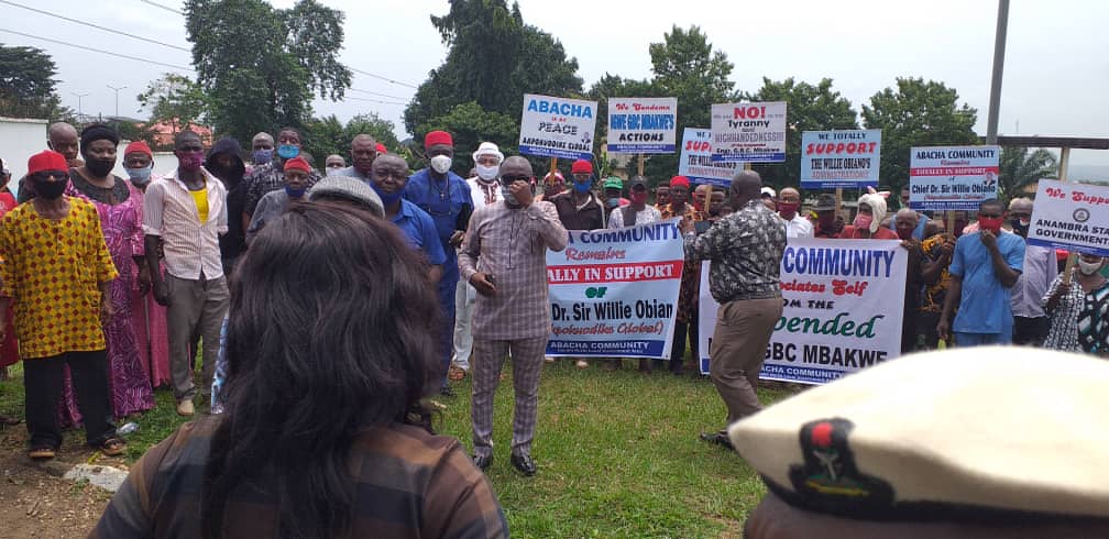 Abacha Community Backs Anambra Govt On Suspension Of Traditional Ruler , Holds Peaceful Protest