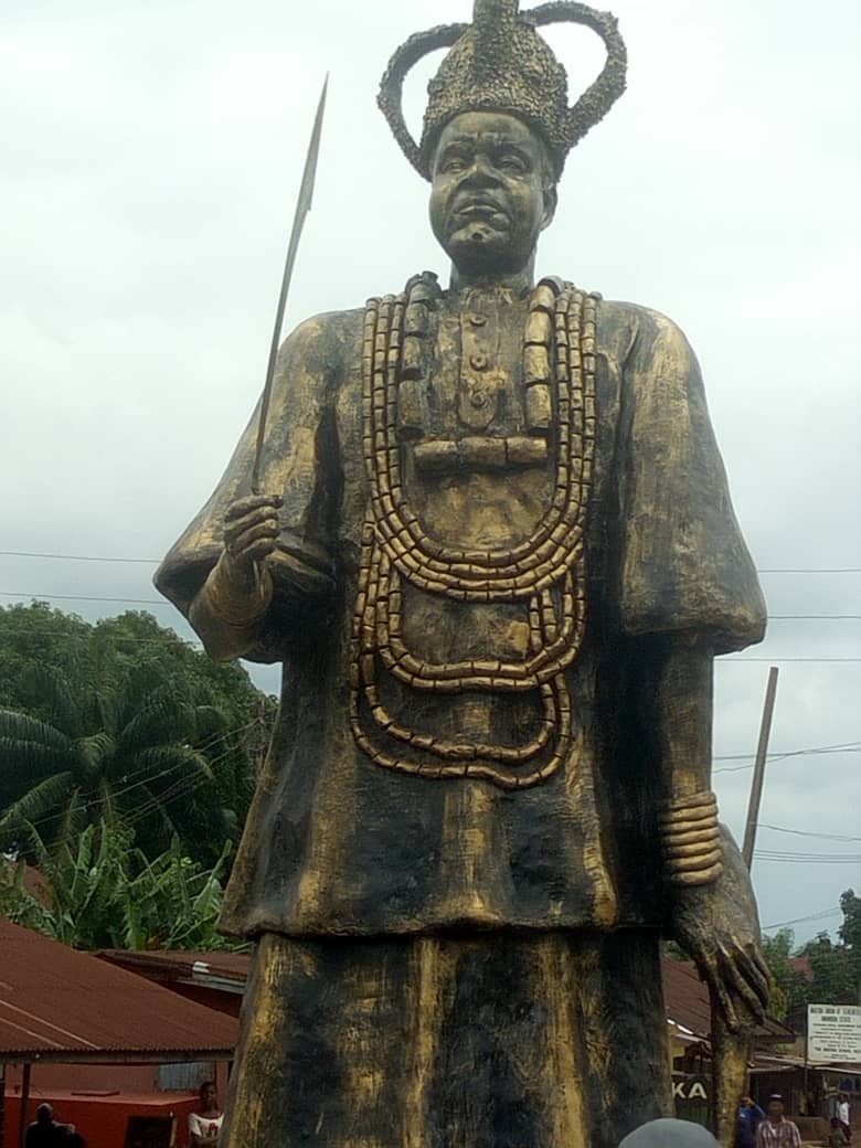 Abagana Community Unveils Statue Of Late Igwe Angus Ilonze