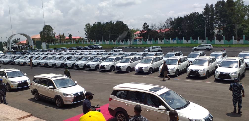 Anambra State Govt Presents Innoson SUV Vehicles To State Traditional Rulers