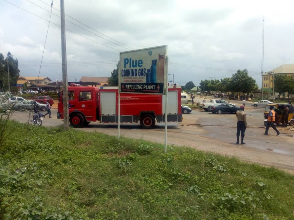 Disaster Averted At Agu Awka As Petrol Tanker Falls,  Spills Content