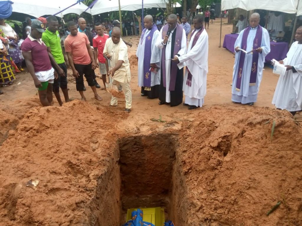 Jeremiah Iloduba Laid To Rest At Ihembosi Ekwusigo Council Area