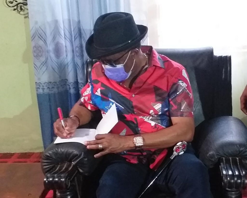 Obiano Consoles Late Colonel Emmanuel Nwobosi’s Family On Death Of Father