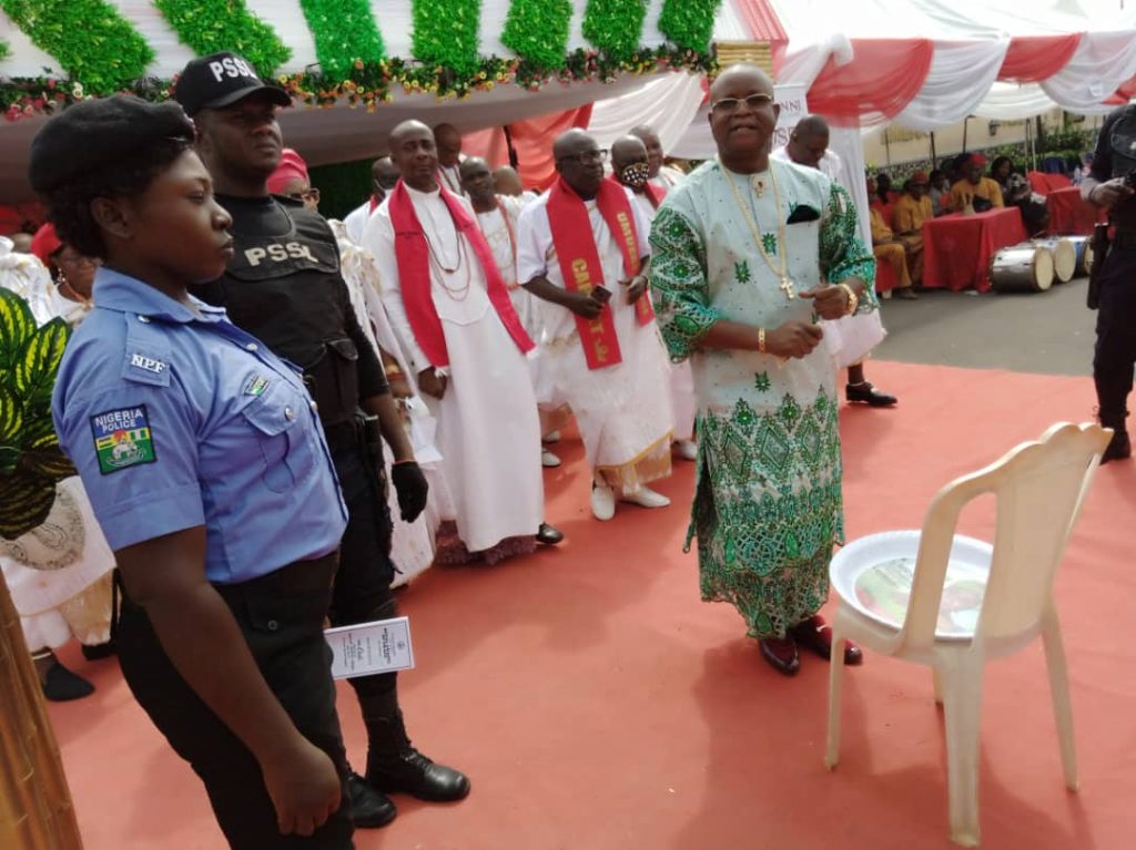 Igwe Emeka Of Umueri Celebrates Ovala Festival, Inaugurates 11 New Cabinet Members