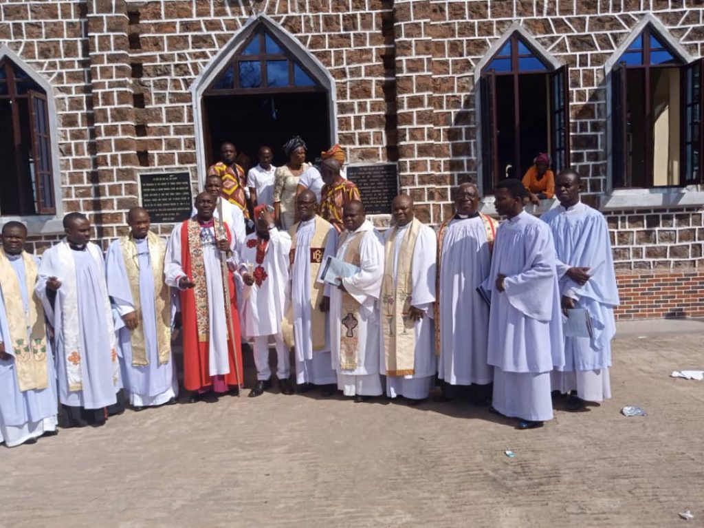 Ezeofor Re-dedicates  Catechist Gabriel Ezekwo Memorial Chapel And Umuchu Unity Centre, Aguata Council Area