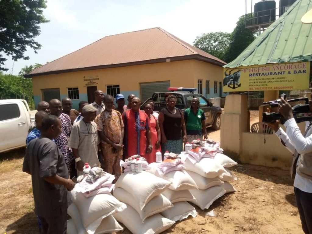 Anambra Govt Distributes Free Farm  Input In Anambra West Council Area