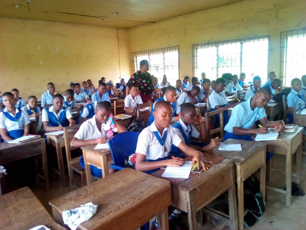 Flood: Full Academic Activities Resume In Anambra Riverine Communities For First Term 2021/2022 Academic Session