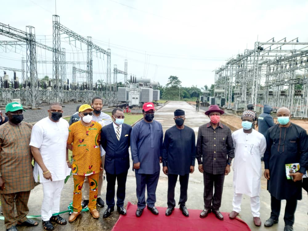 VP Osibanjo Inaugurates Power Substation In Awka