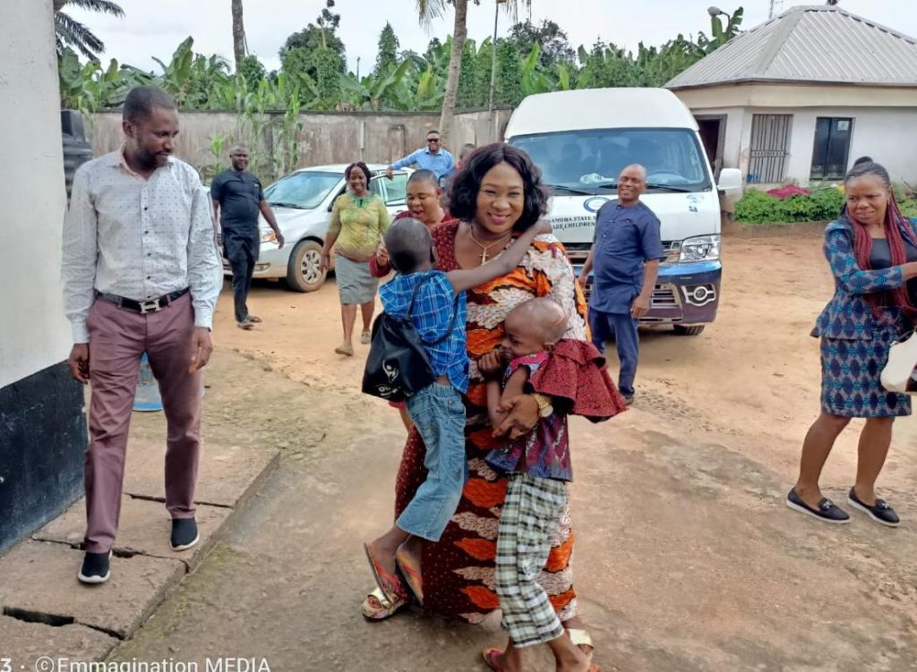 Anambra State Women Affairs Commissioner Mezue Visits Three Children Rescued  From Suspected Ritualist In School