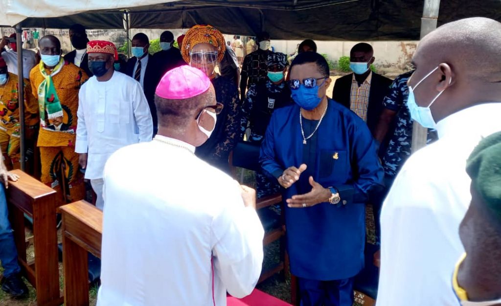 Archbishop Okeke Celebrates 68th Birthday With Inmates Of Nigerian Correctional Centre Onitsha