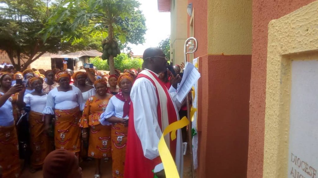 Bishop Ezeofor Dedicates School Buildings At St. Mary The Virgin Convent, Ufuma, Orumba North Council Area  