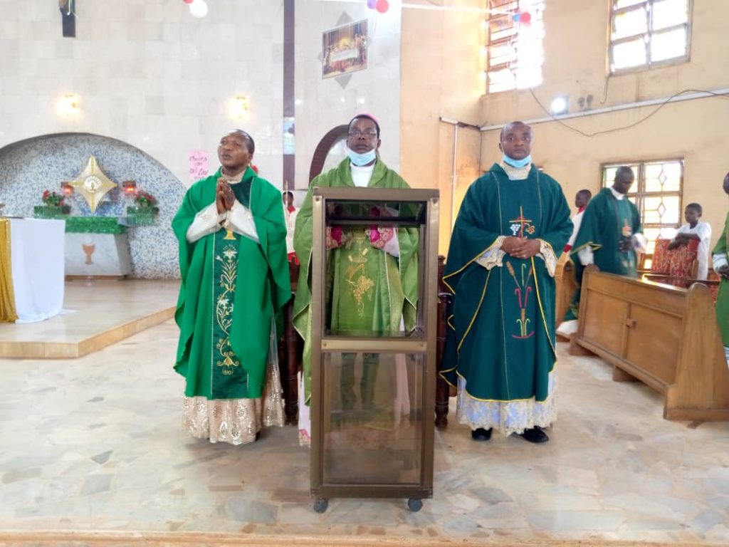 Bishop Ezeokafor Visits  St. Paul’s Catholic Church  Abba, Njikoka Council Area, Tasks Parents On Child Upbringing 