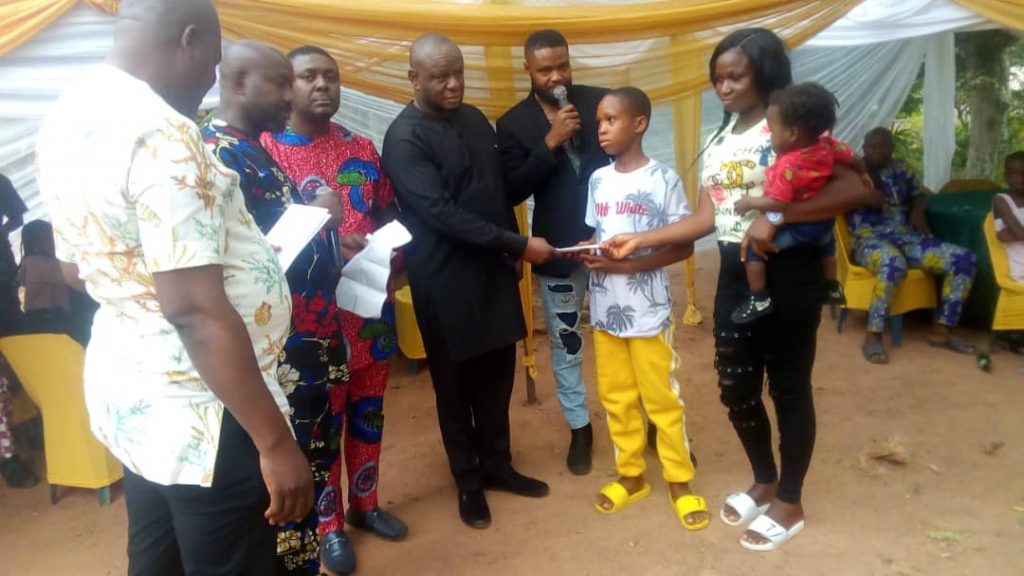 Old Boys Association, Community Secondary School Ozubulu Awards Scholarships To Seven Students