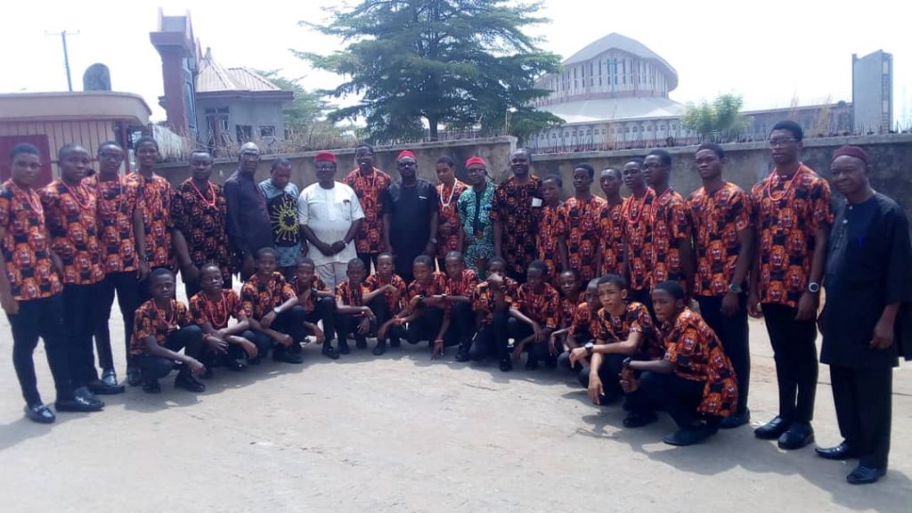 Ohaneze Ndịgbo Honours Bubendurf Memorial Grammar School Adazi-Nnukwu For Promoting Igbo Language, Tradition