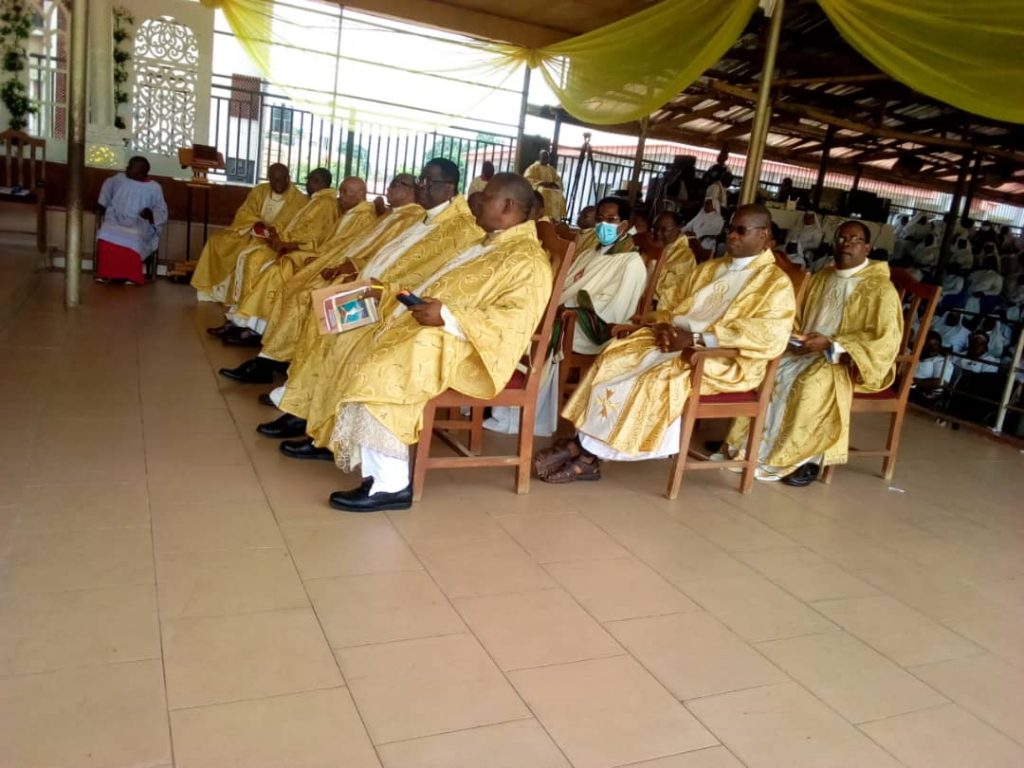 2022  Chrism Mass: Archbishop Okeke Urges Christians To Maintain Relationship With  Holy Spirit