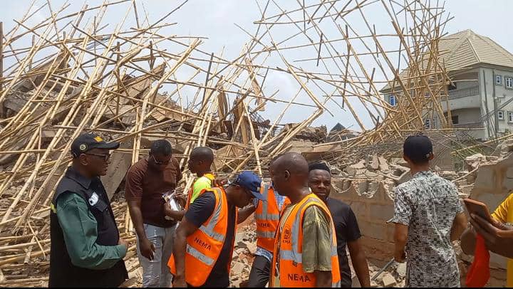 Anambra State Govt Seals Off Site Of Collapsed Building  At Oba, Idemili South Council Area