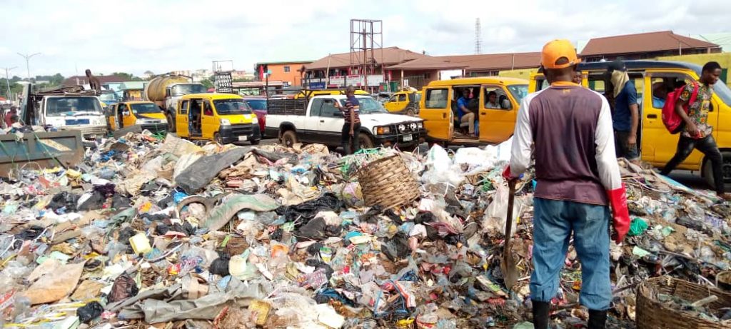 Market Leader Nwankwo Backs Anambra Govt On Refuse Disposal