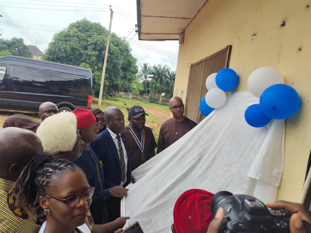 Rotary Club of Awka Central, Mikon Solar World Inaugurate Solar Power Project At Umuawulu Primary Health Centre  Awka South Council Area