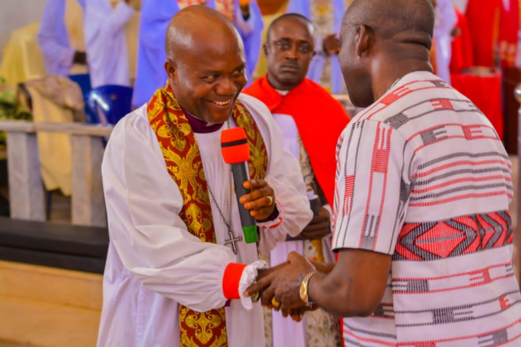 Bishop Ikeakor Of  Amichi Anglican Diocese  Asks FG To Tackle Insecurity, Economic Hardship