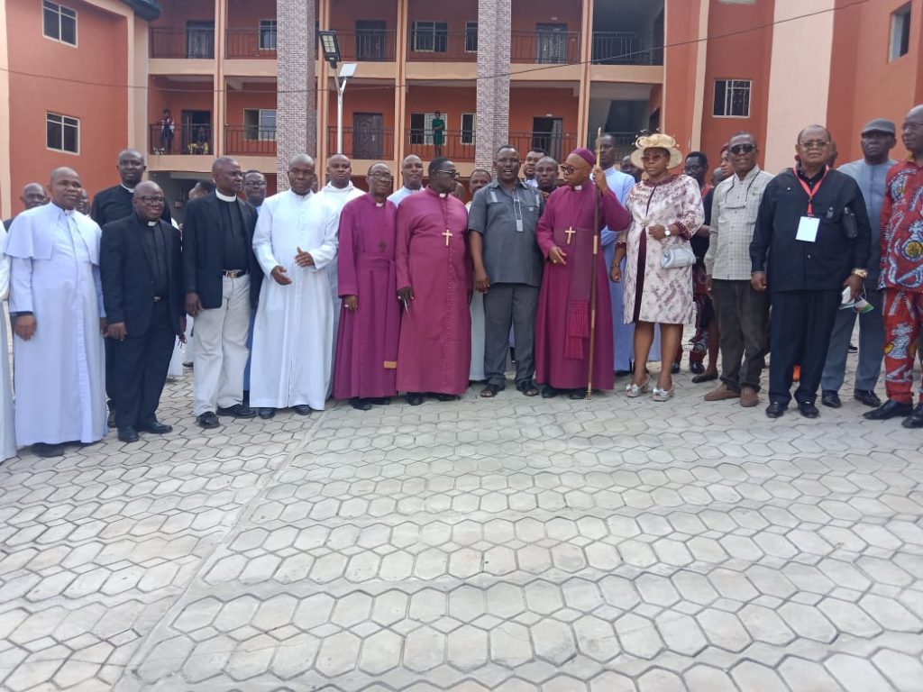 Archbishop Ibezim Lauds Anambra State Traditional Institution For Promoting Peace, Stability In Communities