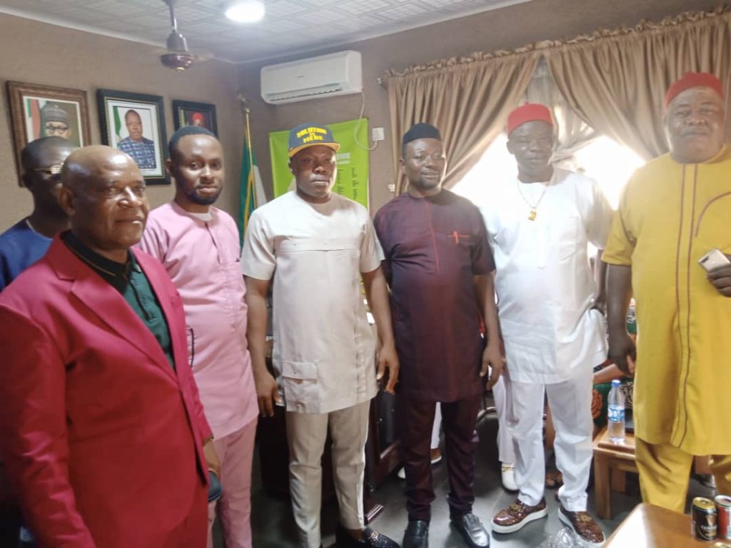 Anambra APGA Chairman Obi Calls For Support To LG TC  Administration For Grassroots Development