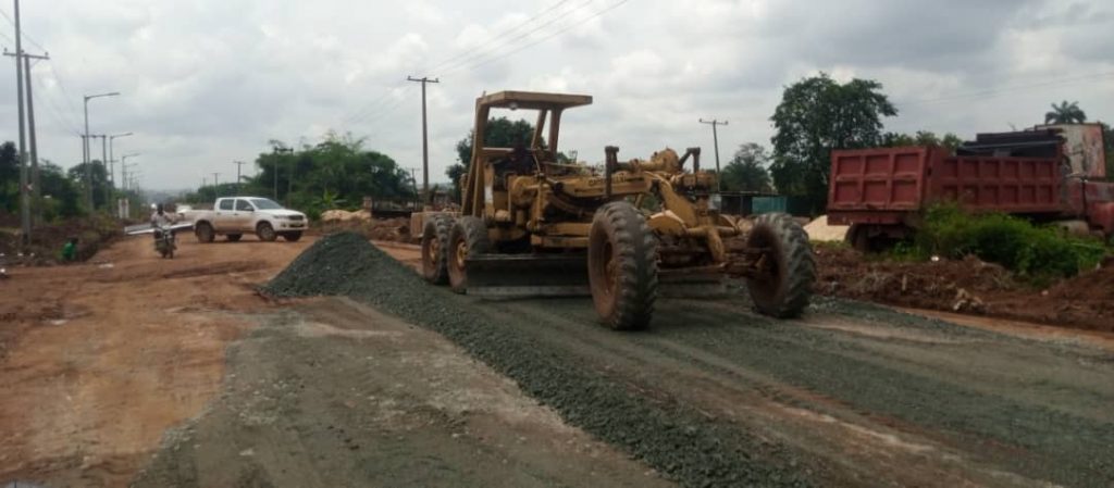 Anambra State Govt Commences Work On Amansea Axis Of  Enugu-Onitsha Old Road