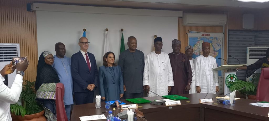 FG, Afrexim Sign MOU To  End Medical Tourism In Nigeria