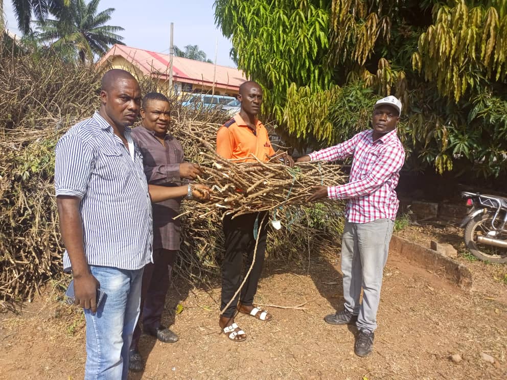 ASATU Donates  Stem Cuttings To People Affected By Flood In Anambra East, West LGAs