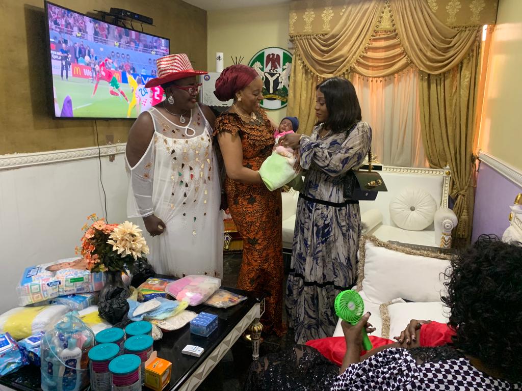 Mrs Soludo Receives Teenage Mother Impregnated By Septuagenarian Guardian, Promises Brighter Future