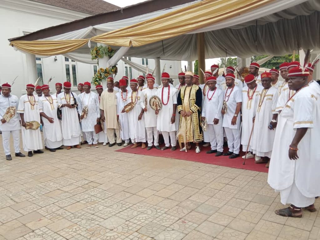 2022 Ofala Festival : Omor Traditional Ruler, Chidume Honours Six Illustrious Sons With ‘Ozo’ Titles