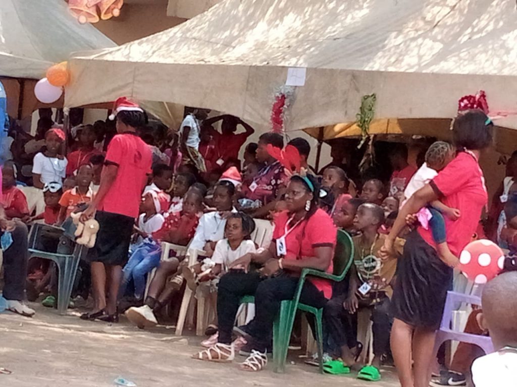 Regina Hope For All Foundation Obosi Organises Christmas Party For Over 2000 Children